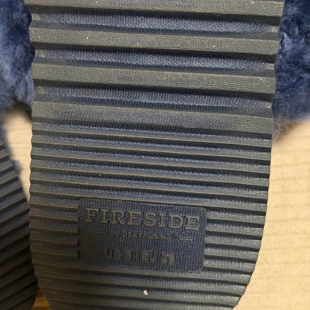 Cozy Blue Dearfoams Women’s Slippers 8 - Picture 5 of 5